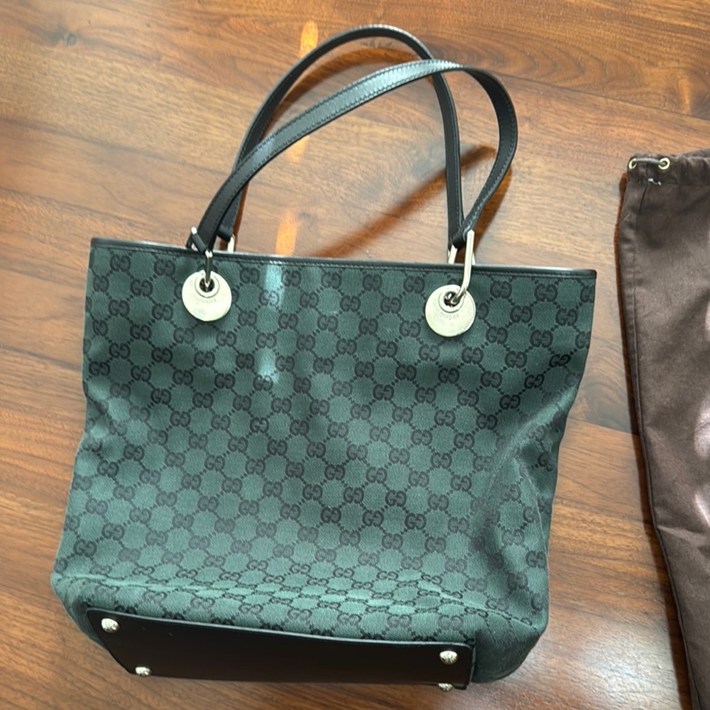 Gucci Black and Green Canvas Tote with Iconic Design